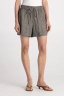 The Weekender Short - Pure & Simple Canada